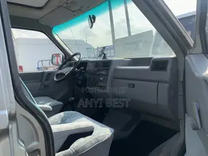 Volkswagen Transporter 2000 Grey
