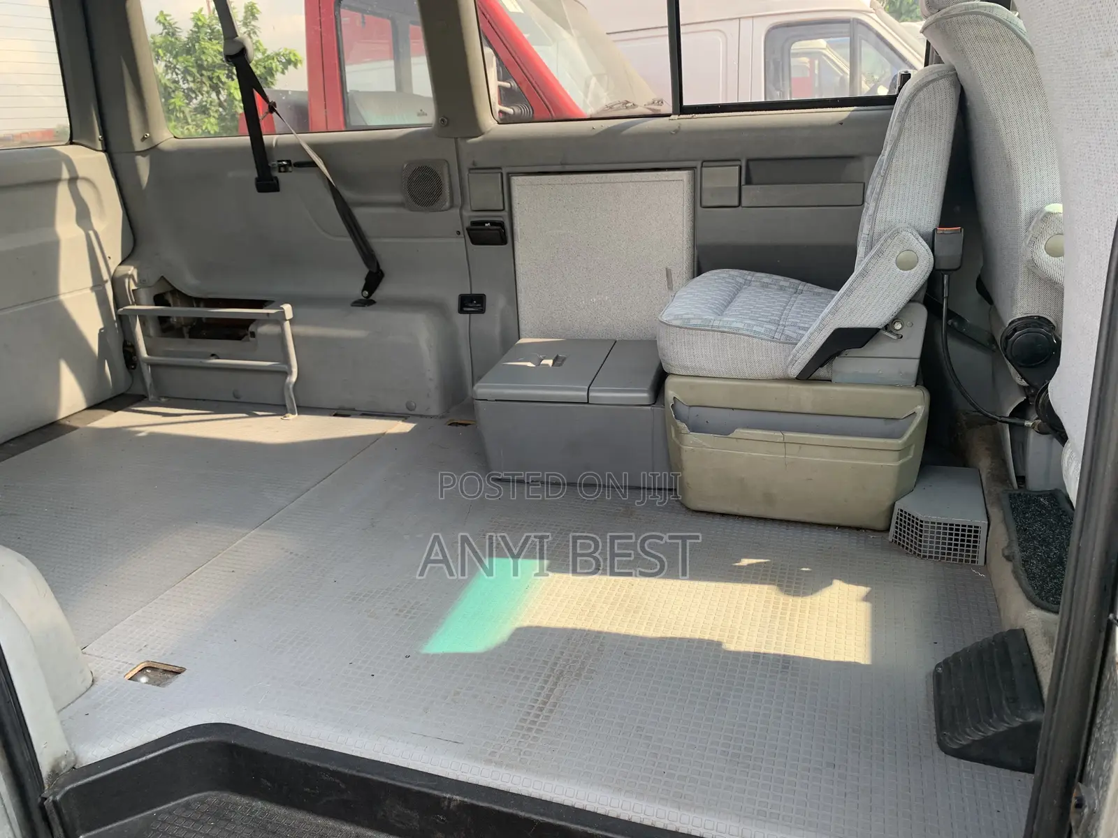 Volkswagen Transporter 2000 Grey