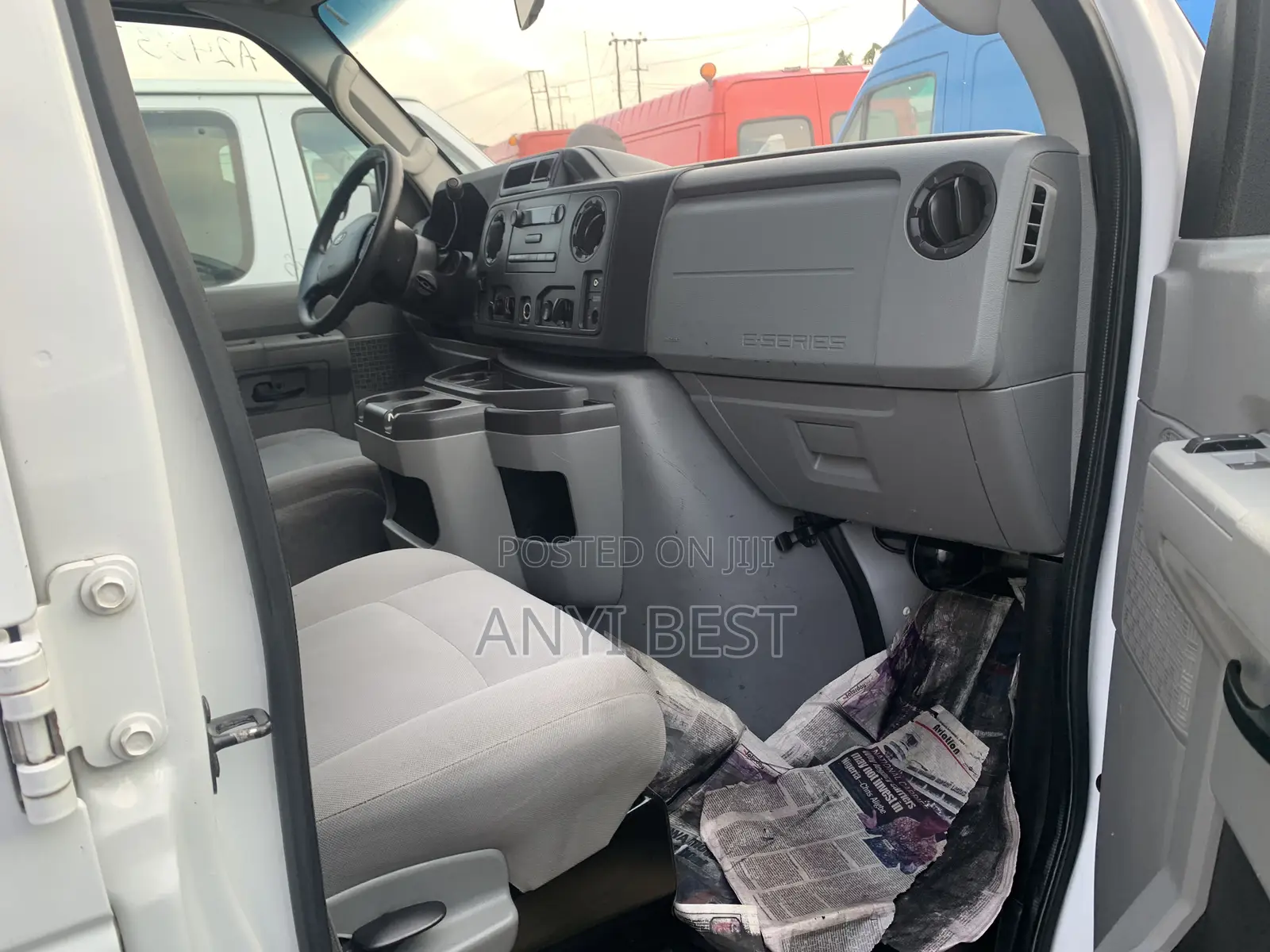 Ford E250 2012 White