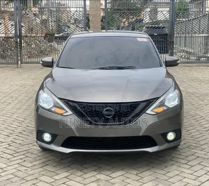 Nissan Sentra SR 2017 Gray