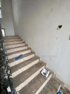 Furnished 3bdrm Block of Flats in Magodo Phase 1 Gra for rent