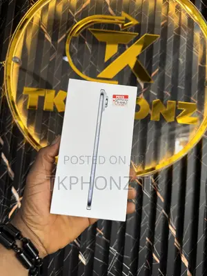 New Apple iPhone Air 256 GB Gold
