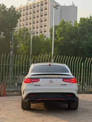Mercedes-Benz GLE-Class AMG GLE 63 S 4MATIC 2018 White