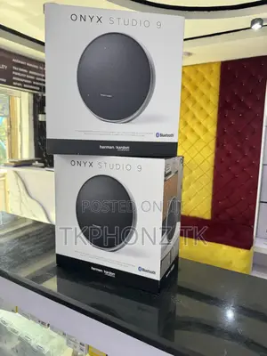 Onyx Studio 9
