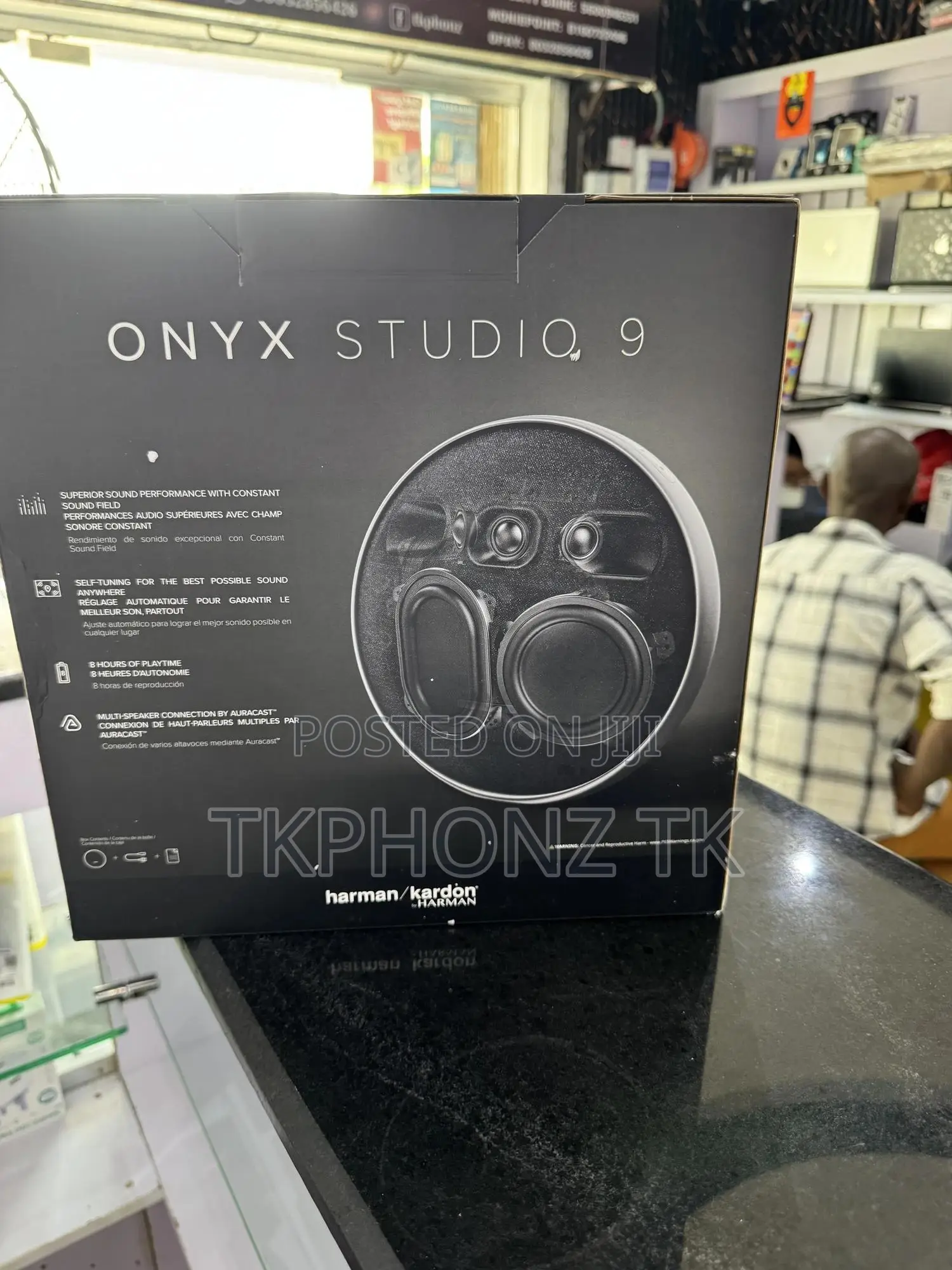 Onyx Studio 9