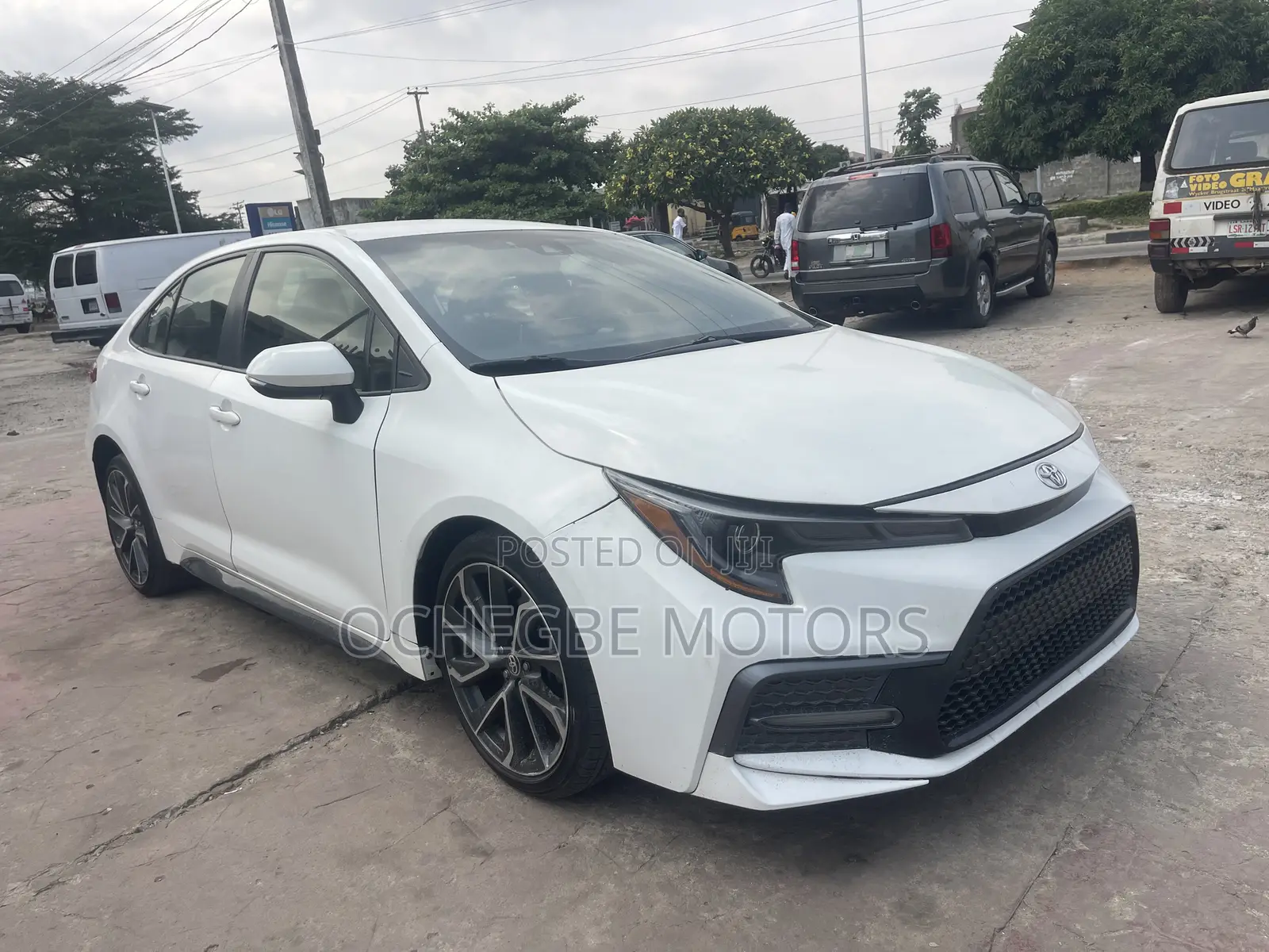 Toyota Corolla SE 2020 White