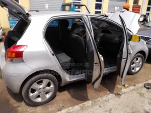 Toyota Yaris 2008 Silver
