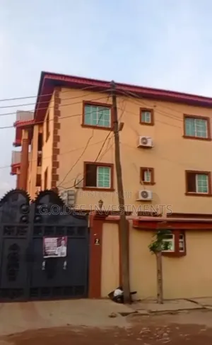 6bdrm Block of Flats in Off Ago Palace Way for sale