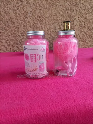 Your Manicure Set With Sponge