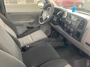 Chevrolet Silverado 2008 Model Truck