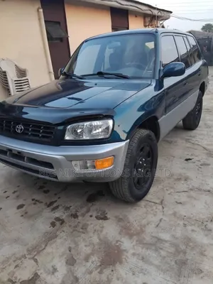 Toyota RAV4 Base FWD 1999 Blue