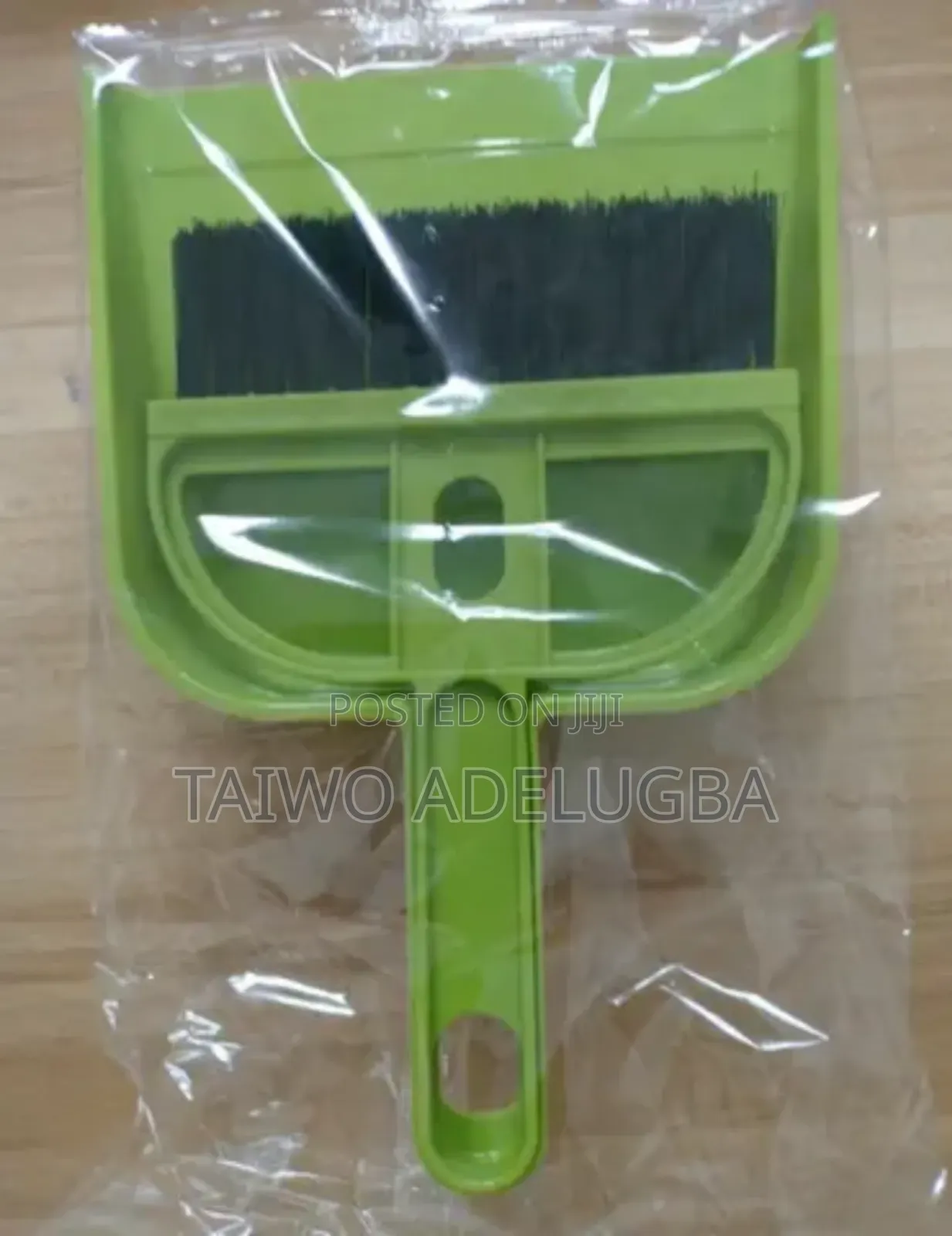 Mini Packer and Brush (Per Dozen)