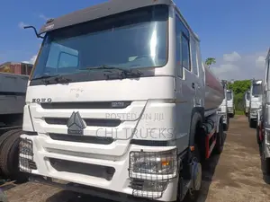 Howo Water Tank Road Construction Truck