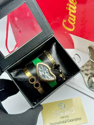 Quality Cartier Female Wrist-Watch Bracelet Set