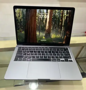 Laptop Apple MacBook Pro 2020 16GB Intel Core I7 SSD 512GB