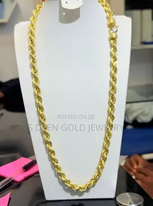 18 Karat Gold Twisted Chain at Per Gram