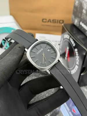 Classic Casio Quality Men Rubber Strap Water Resistant Wristwatch