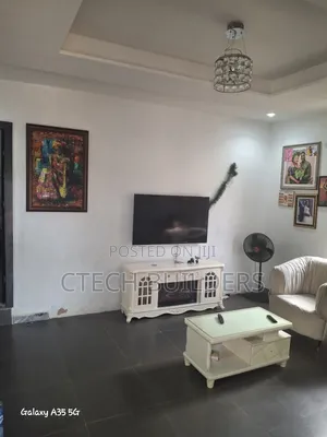 3bdrm Bungalow in Benin City for sale