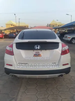 Honda Accord Crosstour EX-L w/Navigation 2015 White