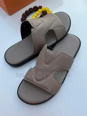 Louis Vuitton Classic Slipers
