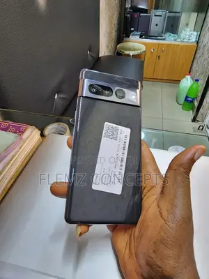 Google Pixel 7 Pro 128 GB Black