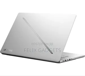 New Laptop Asus ROG Zephyrus G16 32GB Intel Core Ultra 9 SSD 1T