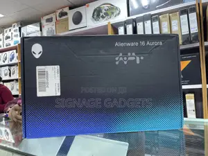 New Laptop Alienware M17x R2 16GB Intel Core I7 SSD 1T