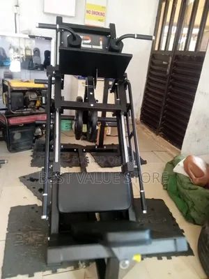 Solid Brand New Leg Press Machine