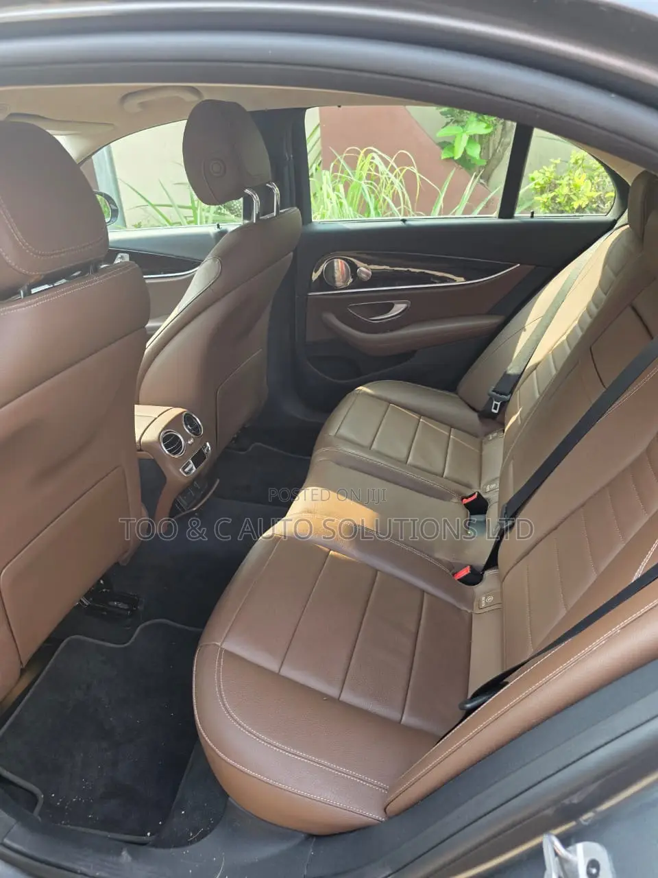 Mercedes-Benz E350 2023 Gray