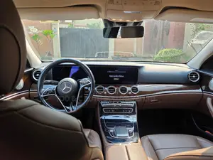 Mercedes-Benz E350 2023 Gray