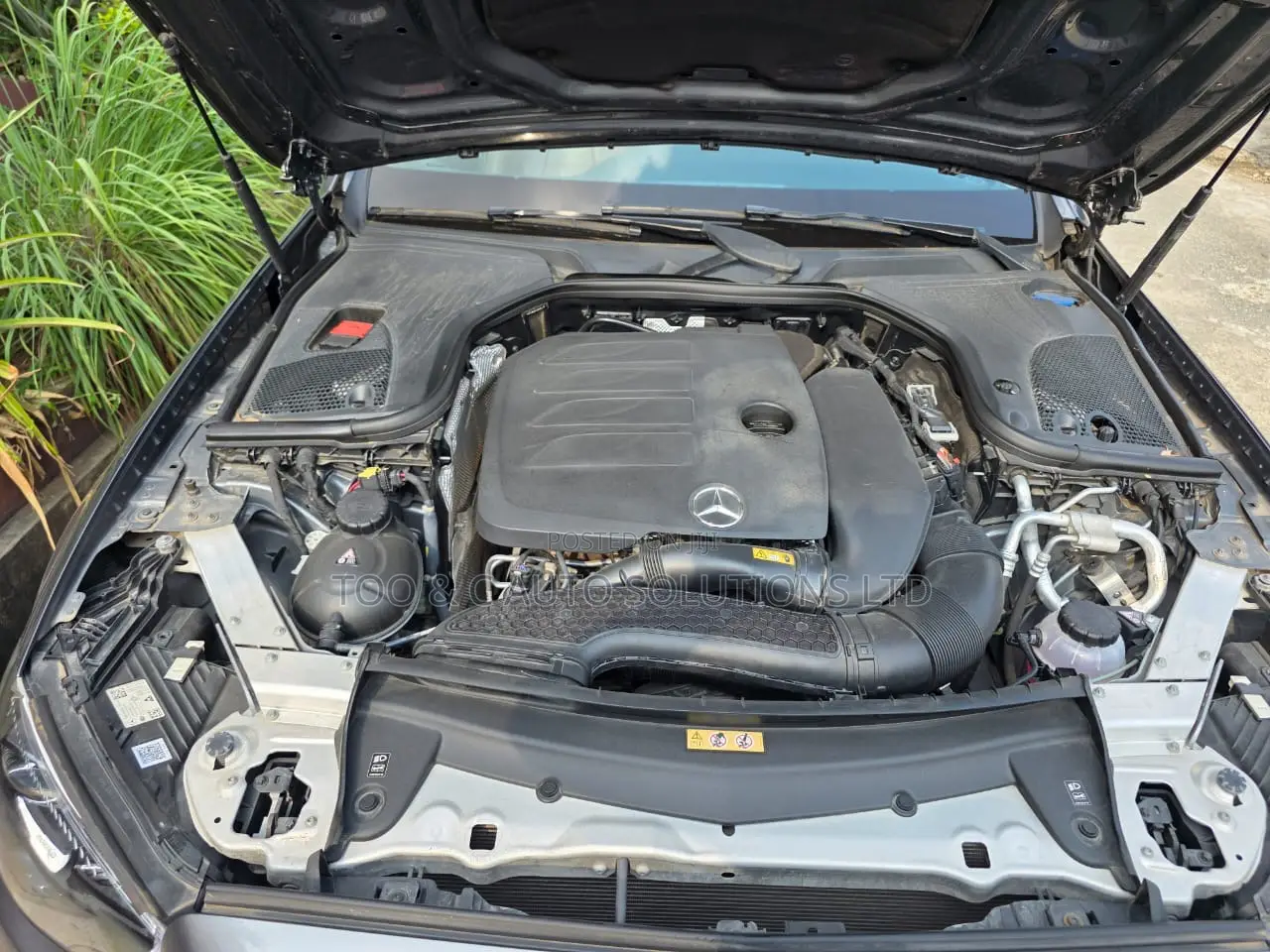 Mercedes-Benz E350 2023 Gray