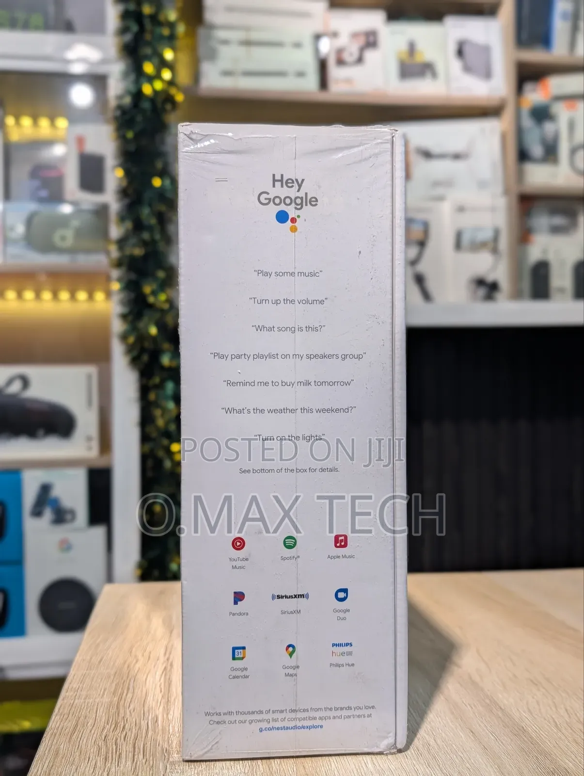 Google Nest Audio - Smart Speaker Assistant
