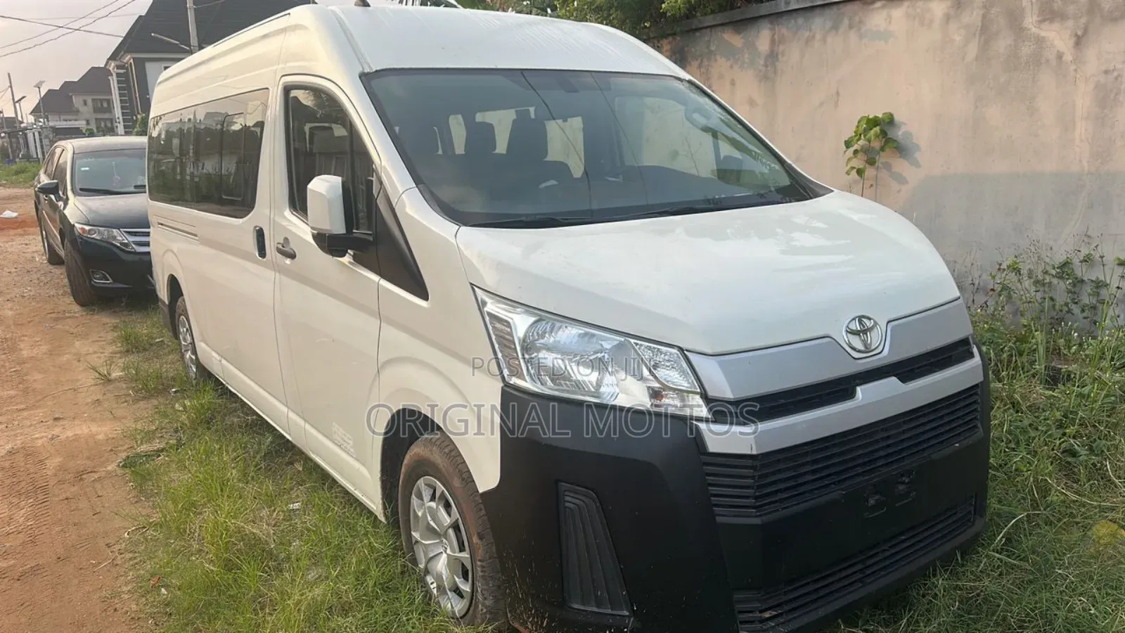Toyota HiAce 2020 White