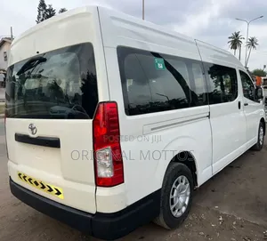 Toyota HiAce 2020 White