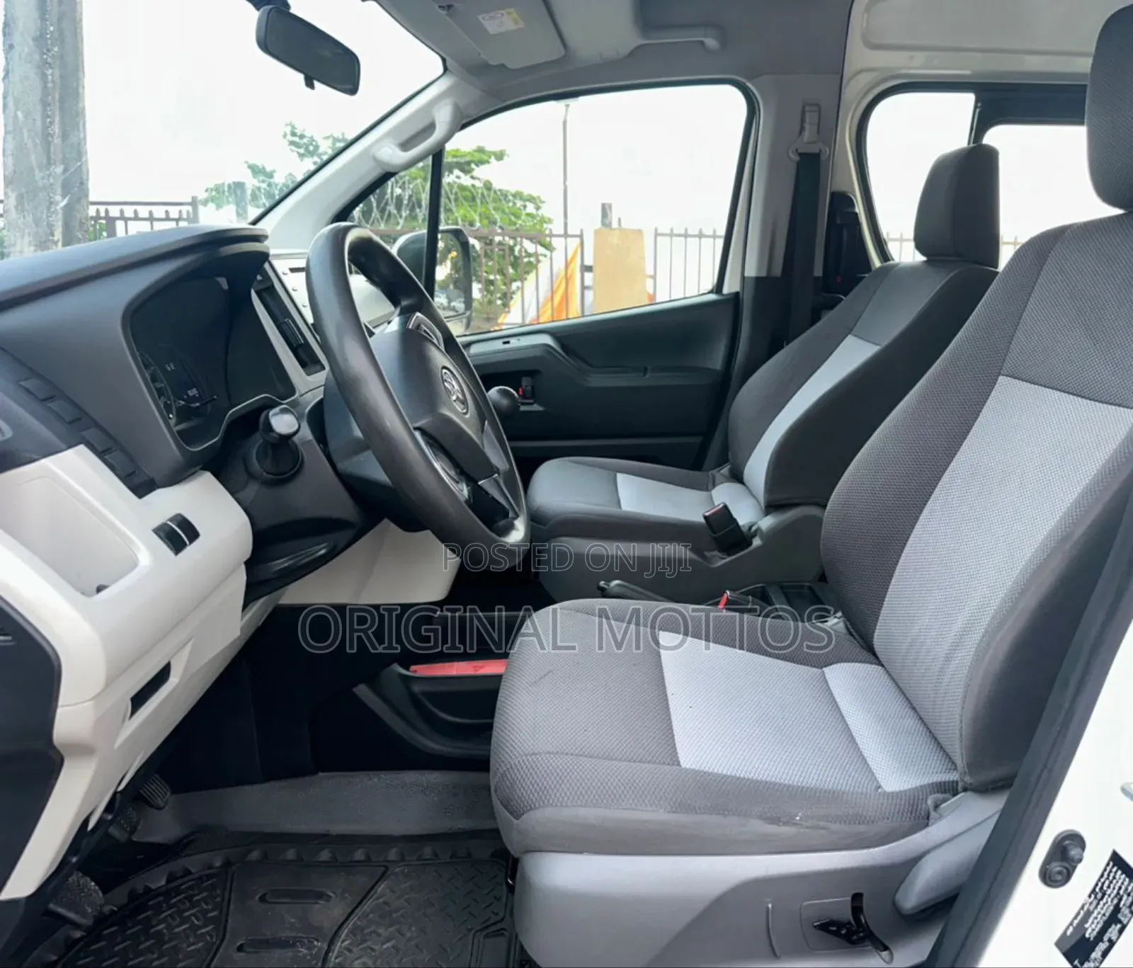 Toyota HiAce 2020 White
