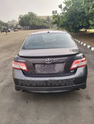 Toyota Camry 2011 Gray
