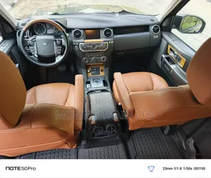 Land Rover Lr4 Base 4x4 2016 Black