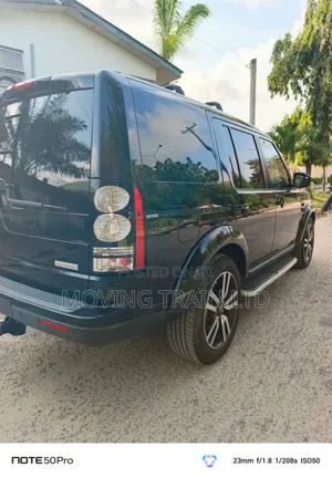 Land Rover Lr4 Base 4x4 2016 Black