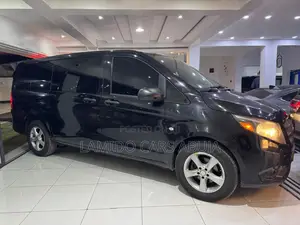 Mercedes-Benz Metris 2.0 FWD 2018 Black