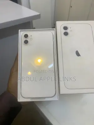 New Apple iPhone 11 128 GB White