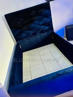 New 6by 4bedframe