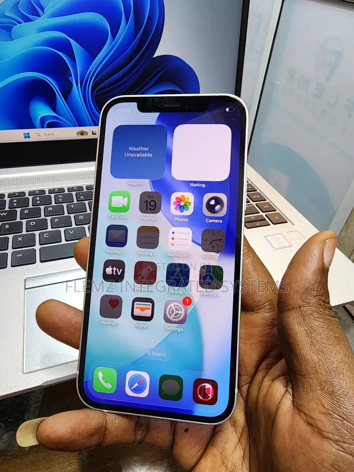 Apple iPhone 12 64 GB White