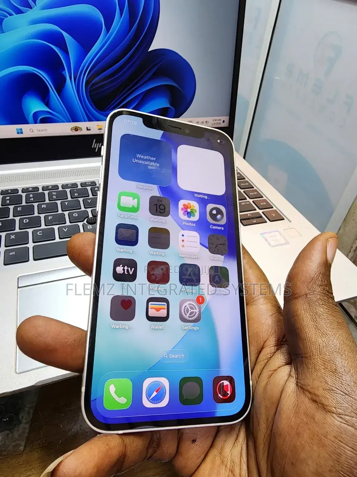 Apple iPhone 12 64 GB White