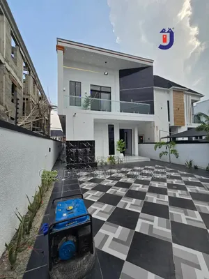 5bdrm Duplex in Off Ago-Palace Way for sale