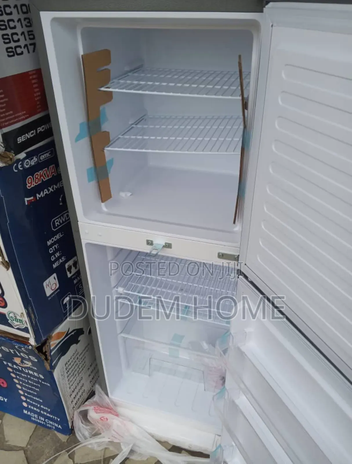 Skyrun Half Freezer and Half Fridge Bd-195