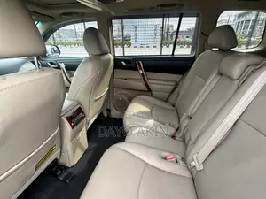 Toyota Highlander 2012 Black