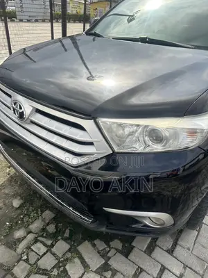 Toyota Highlander 2012 Black