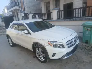 Mercedes-Benz GLA 250 2015 White