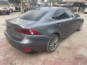 Lexus IS 250 4WD 2015 Gray