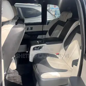 Rolls-Royce Cullinan Base 2020 Black